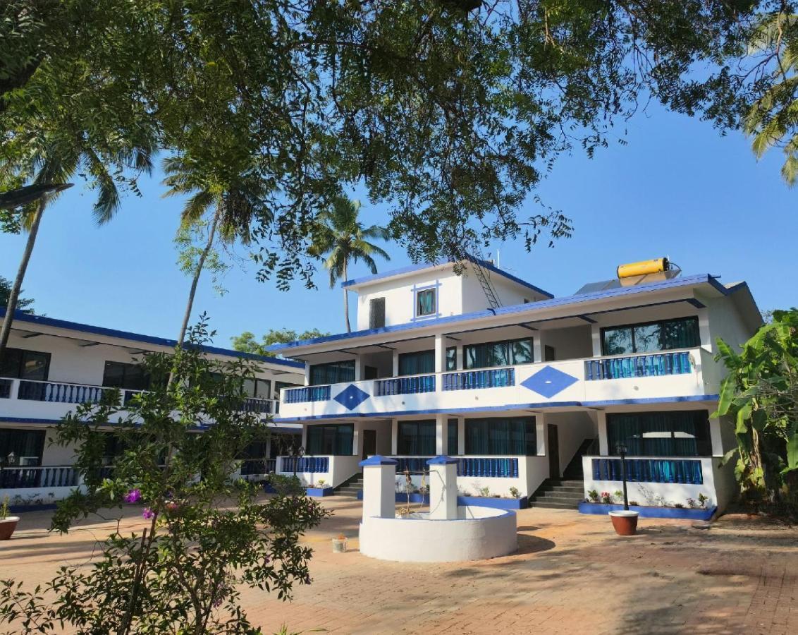 Anjuna Blue Resort Exteriör bild