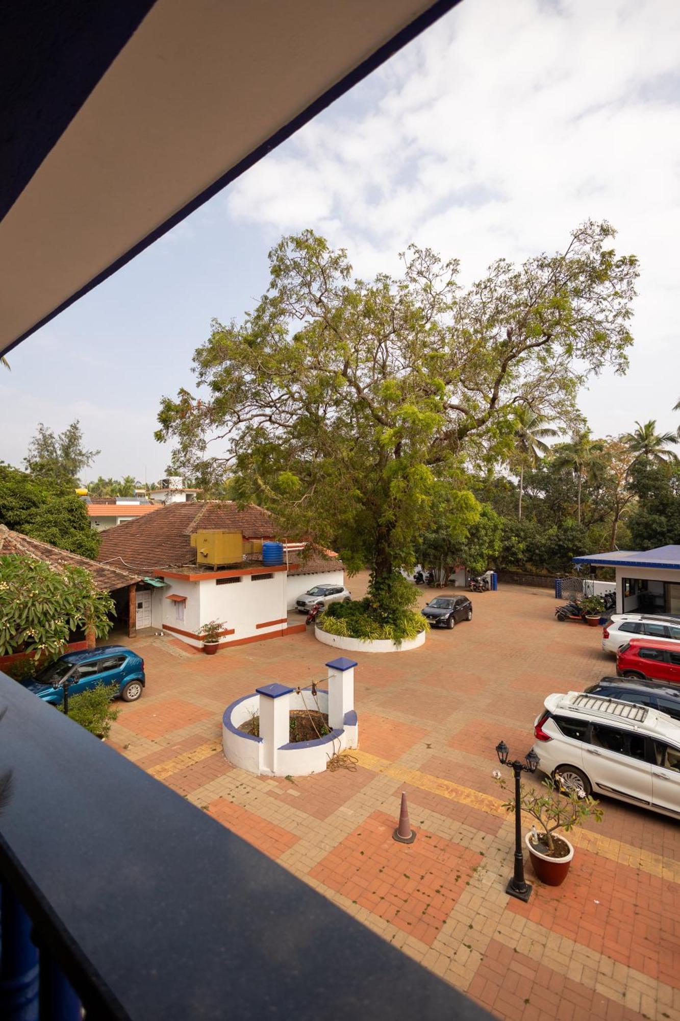 Anjuna Blue Resort Exteriör bild