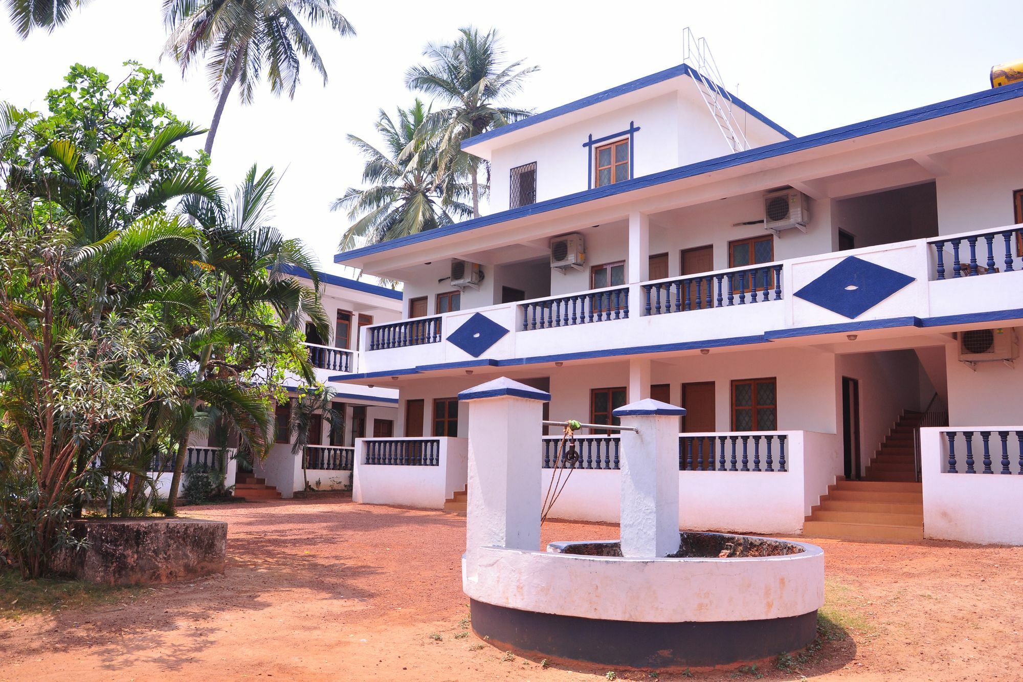 Anjuna Blue Resort Exteriör bild